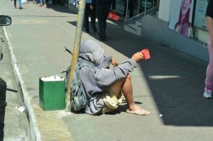 ALMS. This man begs along the city streets of Baguio to survive while other physically disabled residents choose to work for their needs. Anti-mendicancy laws forbid begging or the soliciting of charitable donations. (April 9, 2017) JOSEPH B. MANZANO