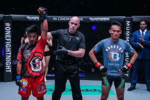 EXACT REVENGE. There is no better term to describe the ONE Championship rematch between Team Lakay’s Geje “Gravity” Eustaquio and Thailand’s Anatpong “Mak” Bunrad last Friday, May 26, 2017 at Singapore than “exact revenge” as Igorot Warrior prevailed the same way he fell during their first match-up.